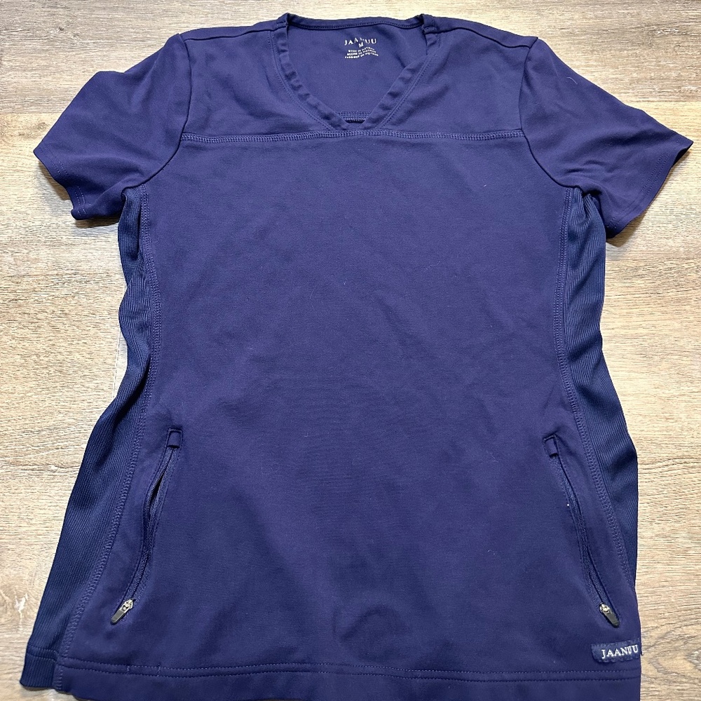 Women’s Scrub Set – Size Medium – Blue – Gently Used